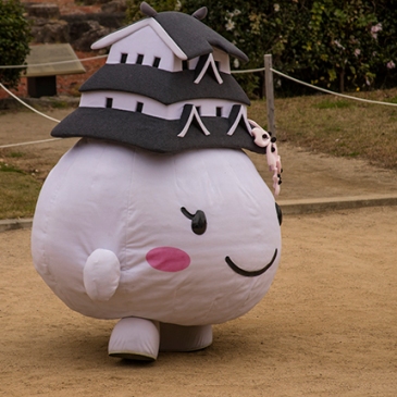mascotas Japon Himeji castle